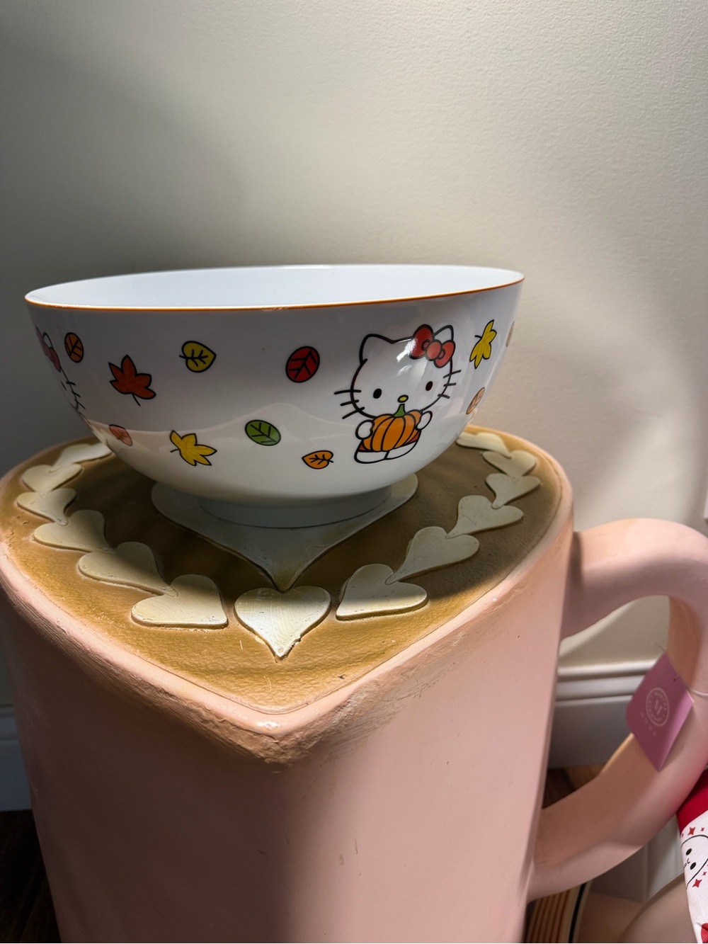 2025 Hello Kitty Fall Ceramic Bowl with Leaves & Pumpkin